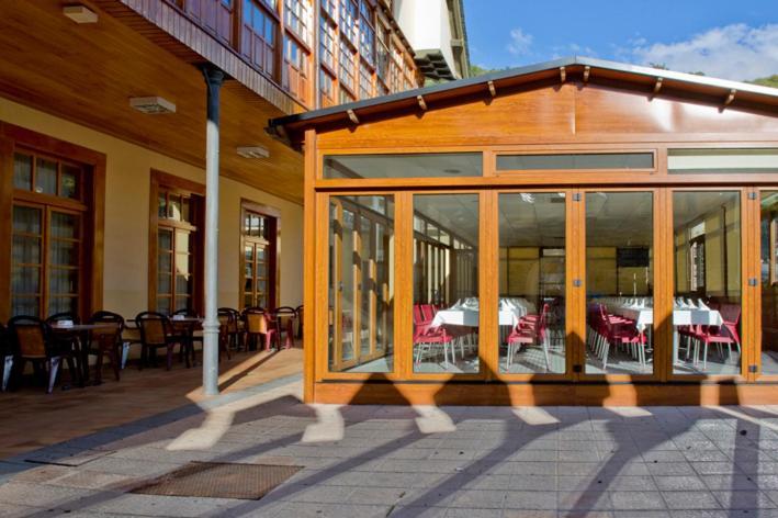 Hotel Restaurante La Casilla กันกัส เดล นาเซอา ภายนอก รูปภาพ