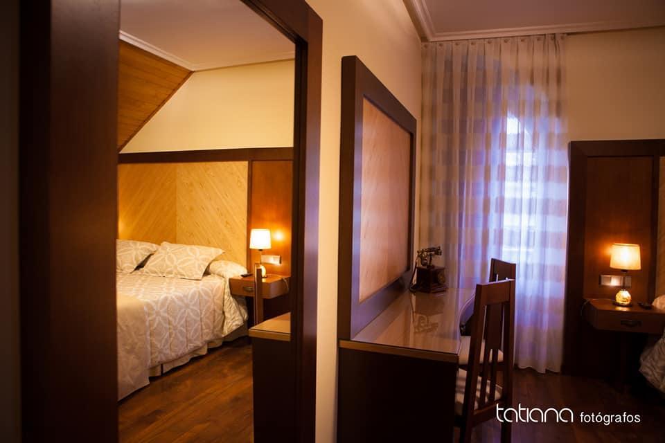Hotel Restaurante La Casilla กันกัส เดล นาเซอา ภายนอก รูปภาพ